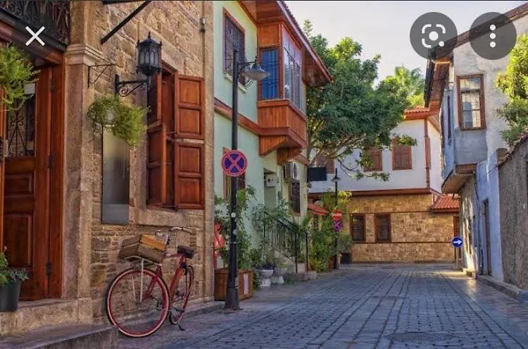 City Center Comfortable Apartment Antalya